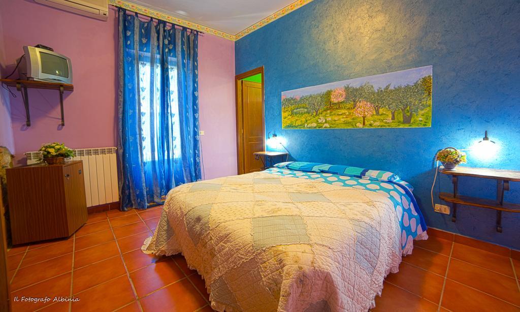 Agriturismo La Valle Degli Ulivi Semproniano Kültér fotó